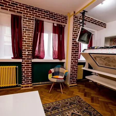 Steampunk Downtown Studio * Бухарест