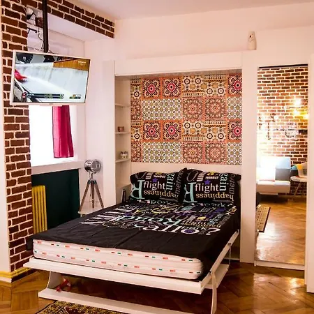 Steampunk Downtown Studio * Бухарест